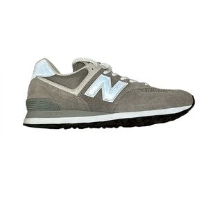 NWOT Men’s New Balance grey and White Sneakers